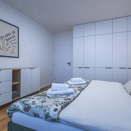 Apartmán Hello Stela - Moderny Mestsky
