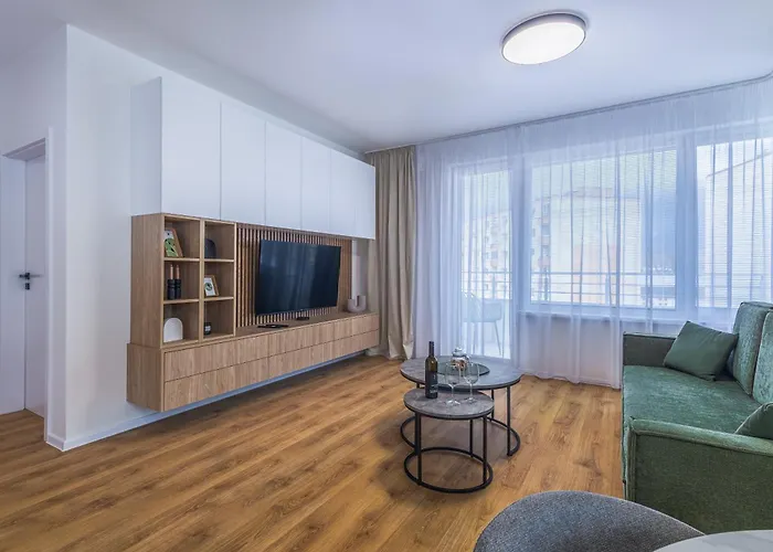 Hello Stela - Moderny Mestsky *